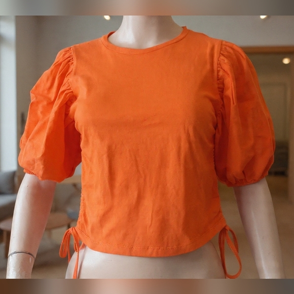 Zara Dresses & Skirts - Zara Orange Crop Style Puffy Sleeves Women's Small